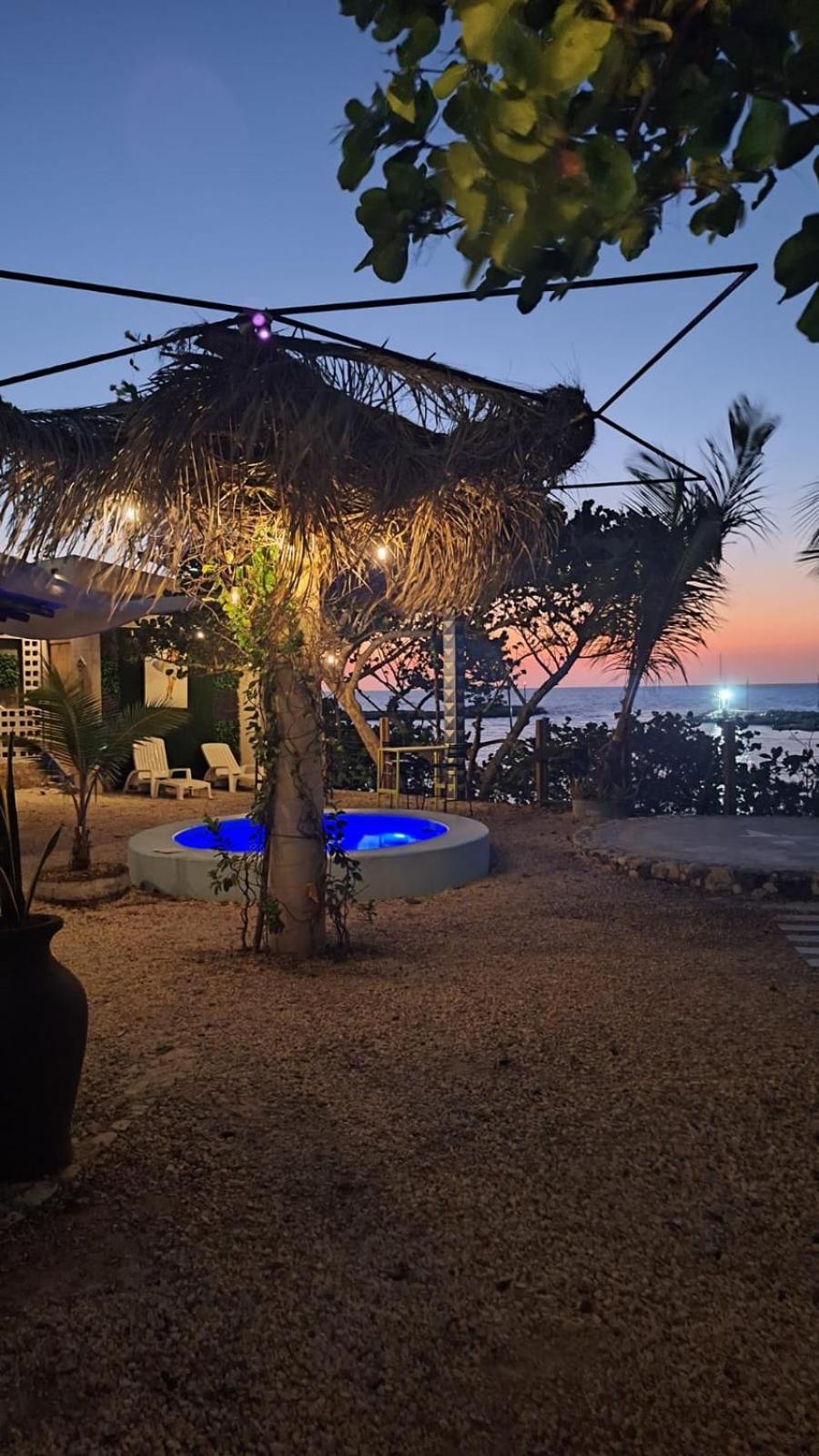 Habitacion Y Alberca Frente Al Mar Lerma Ngoại thất bức ảnh
